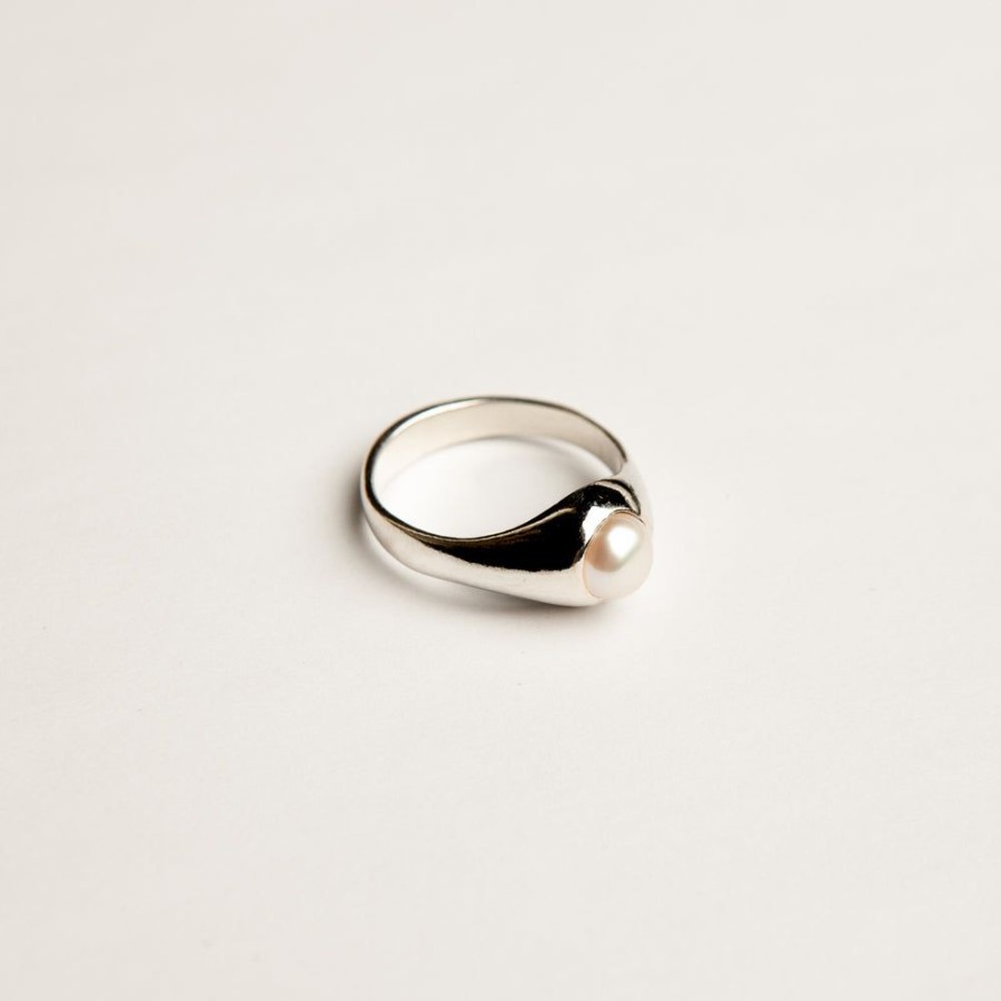 Jewelry SarahBijoux | Pearl Signet Ring